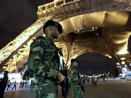 Franţa Planul de alertă antiteroristă în regiunea pariziană, menţinut la nivel maxim