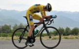 Turul Franţei. Posesor de tricou galben, caut rival în ciclism. Urgent!